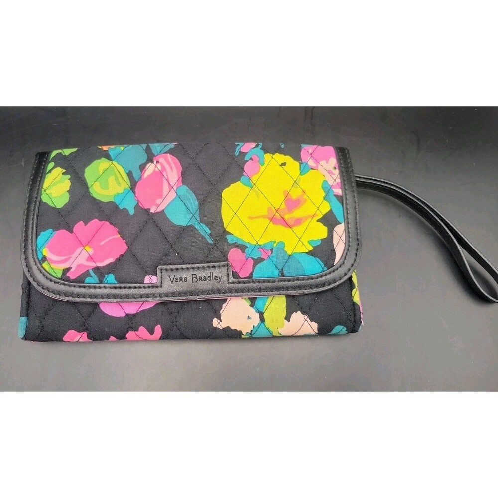 Vera Bradley Floral Black, Pink Wristlet Hilo Wallet